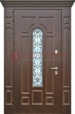 Коричневая железная дверь со стеклом ковкой для частного дома ДСК-133 в Самаре