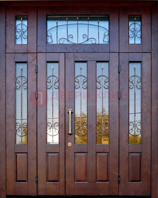 Коричневая парадная дверь с виноритом и ковкой ДВТ-168 в Самаре